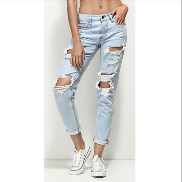 AE Vintage 1977-1985 destroyed jeans 28 inseam - Picture 2 of 6